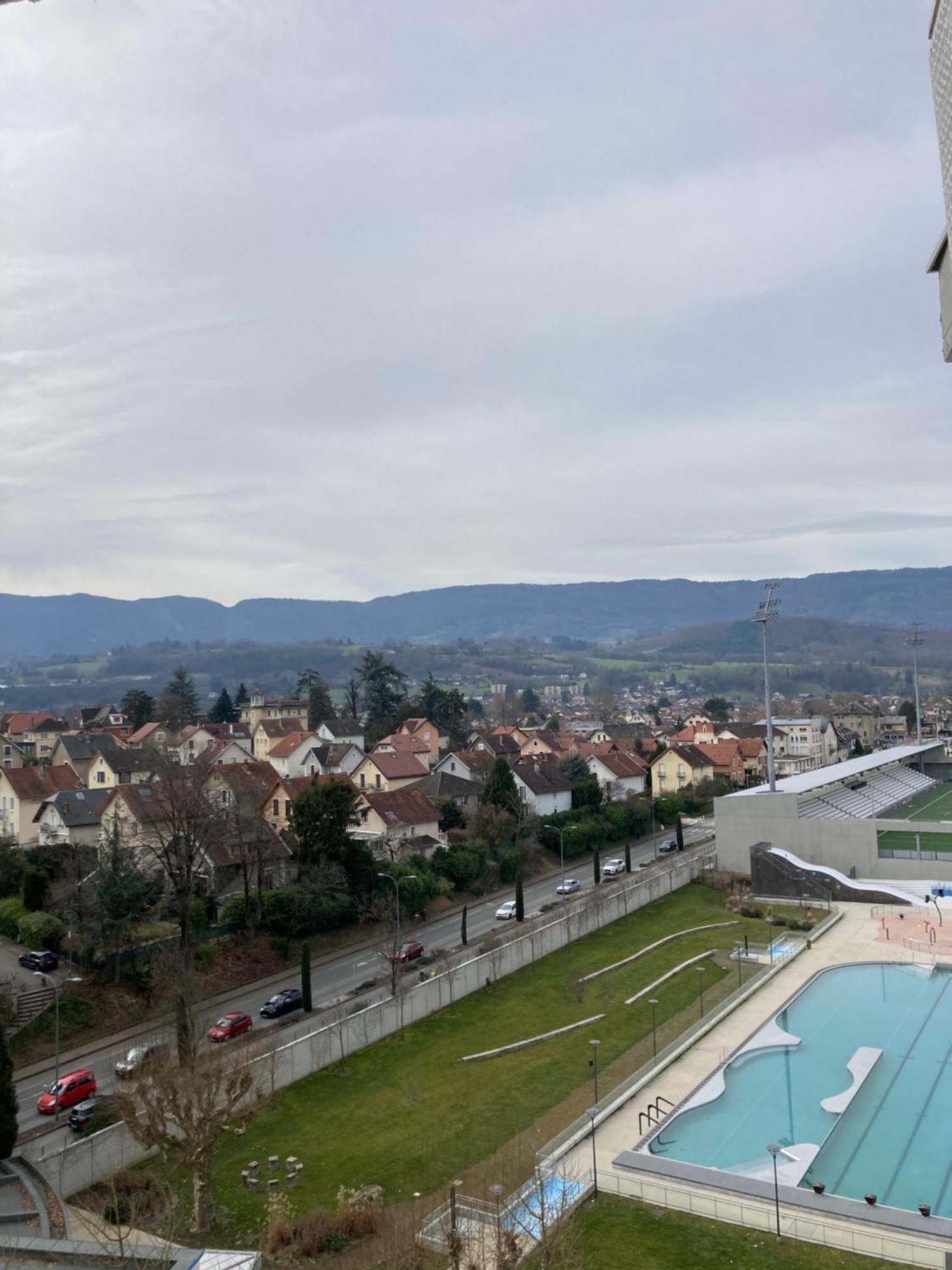 Modhumita Hotel Chambery Exterior photo